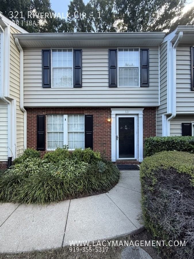 321 Riverwalk Circle - Photo 2 of 22