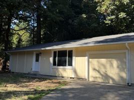 featured image of 4329 Ridgewood Ln Nw #A