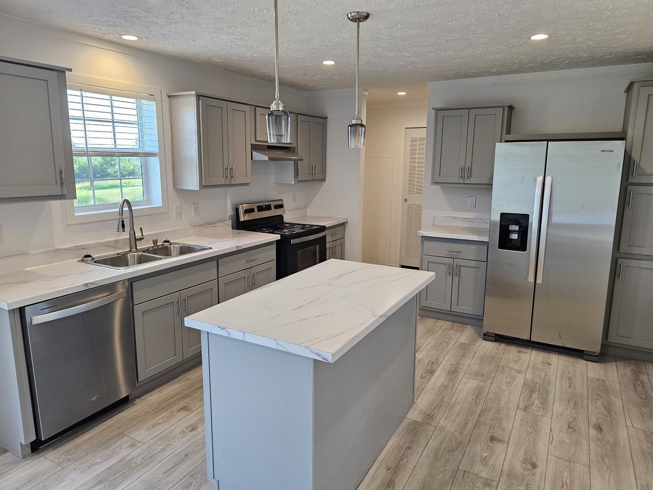 719 Long Branch Rd #NA - Photo 3 of 18