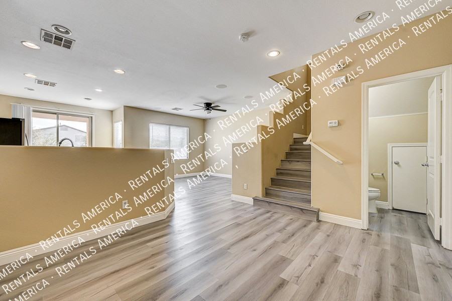 3763 Van Ness Avenue - Photo 2 of 19