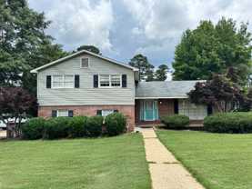 2406 Greenbriar Dr - Photo 1 of 1