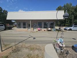 featured image of 16195 Highland Drive #16195