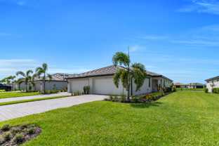 19553 Hinkley Dr - Photo 1 of 1