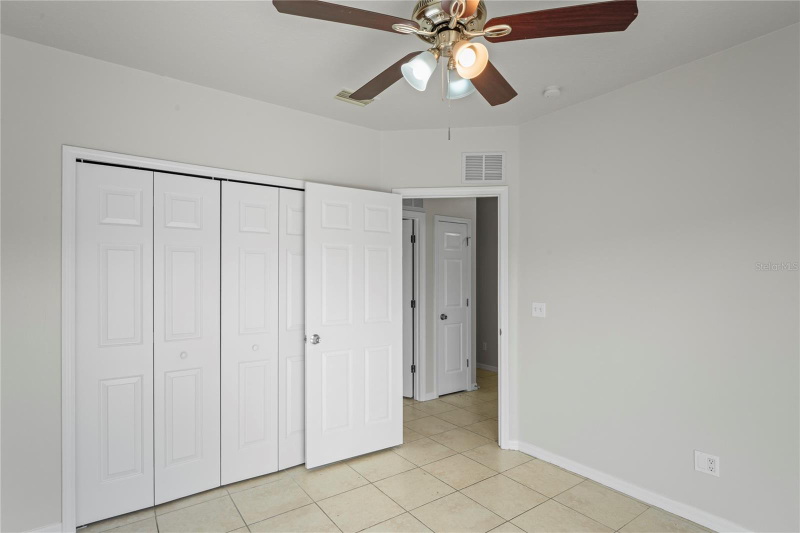 456 Summer Sails Dr - Photo 4 of 20