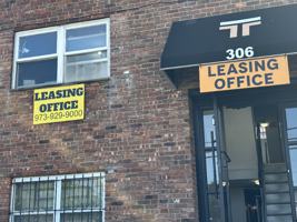 featured image of 306 Eastern Pkwy #4