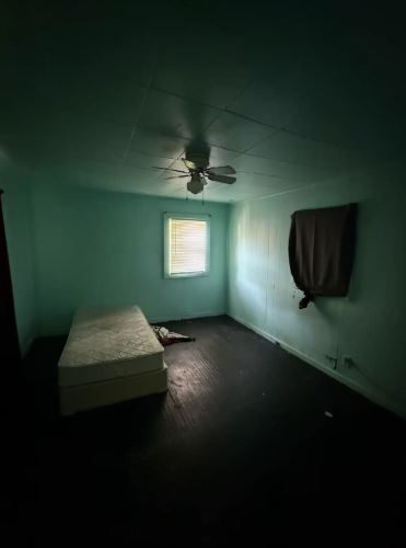 1353 N Morgan St - Photo 5 of 6