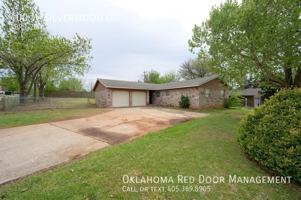 featured image of 400 W Silverwood Dr