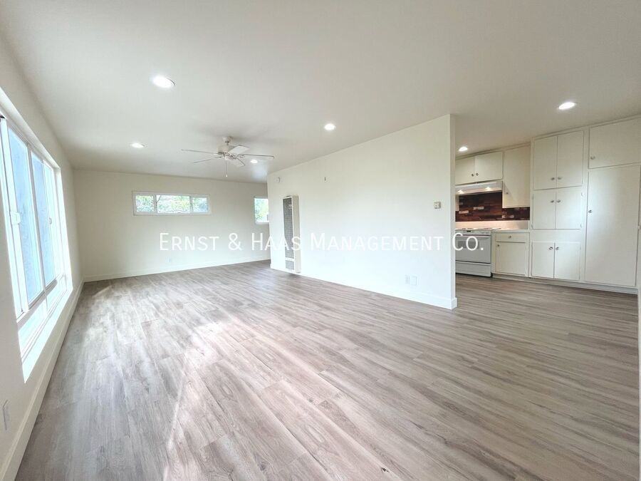 4107 E 14th St - Photo 2 of 7