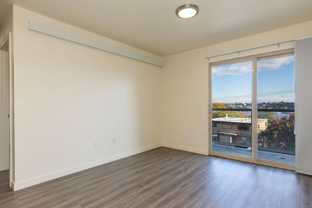 2465 Dexter Ave N #204 - Photo 1 of 1
