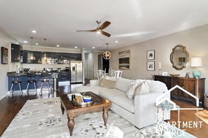 2216 West Armitage Avenue, Unit 2A - Photo 3 of 12