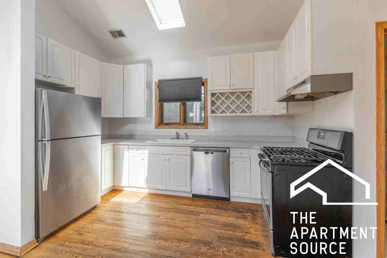 817 North Milwaukee Avenue, Unit 3F - Photo 2 of 20