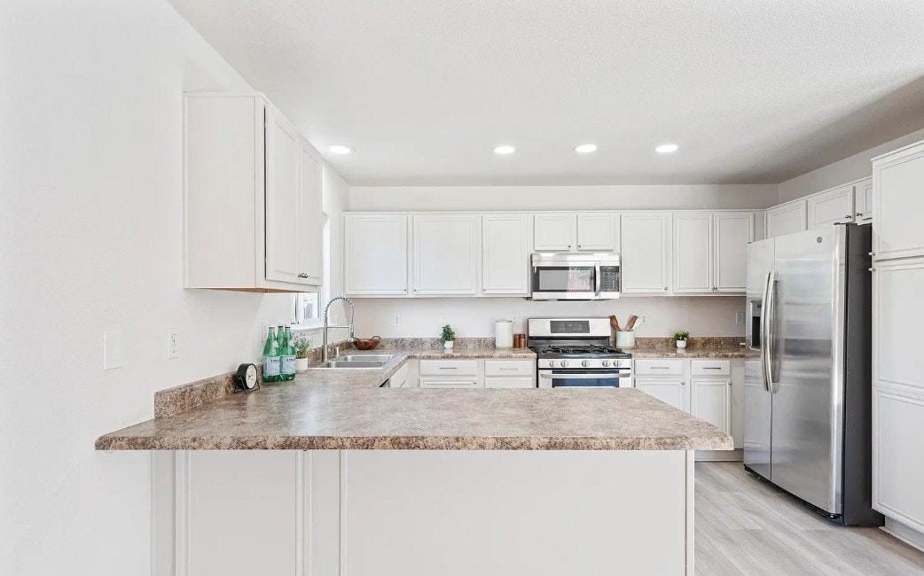 17705 Oakview Court - Photo 2 of 7