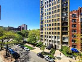 443 West Wellington Avenue, Unit 1 - Photo 1 of 1