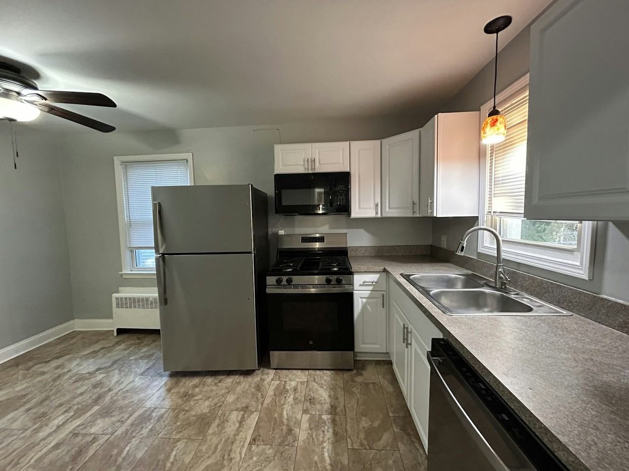 18629 Brady Street - Photo 4 of 21