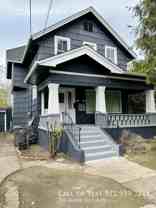 2511 Ne 57th Ave - Photo 1 of 1
