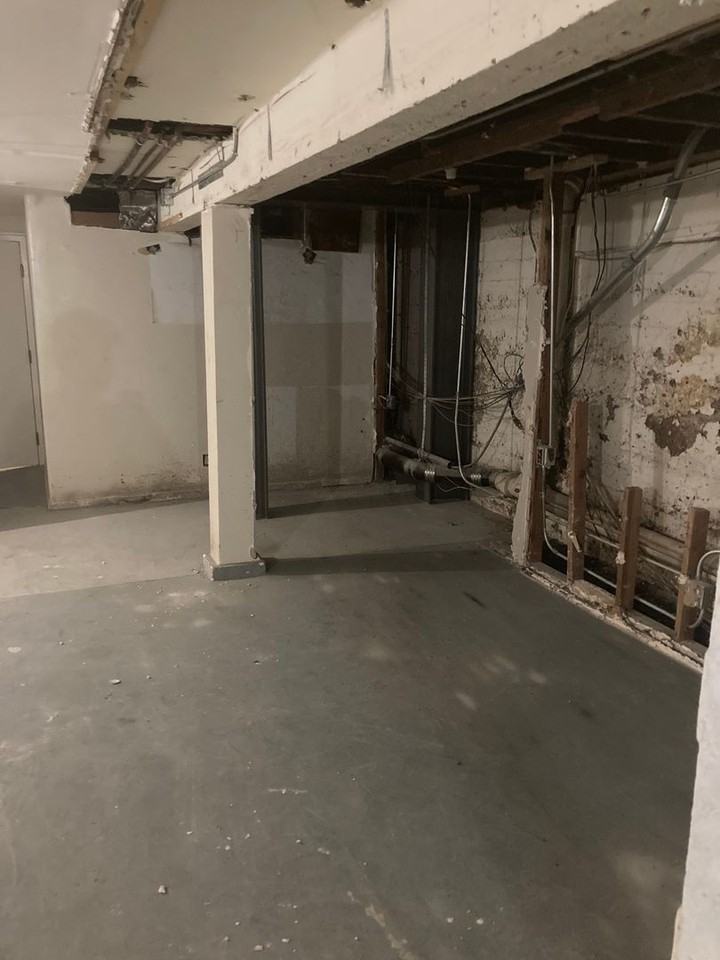 1876 Market St #106 - Photo 5 of 10