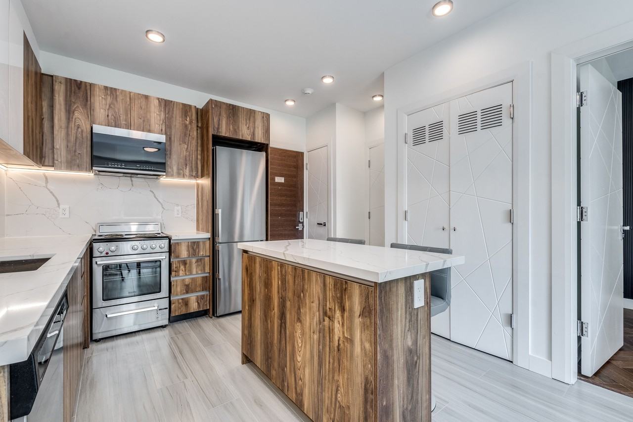 1168 Pendrell Street - Photo 6