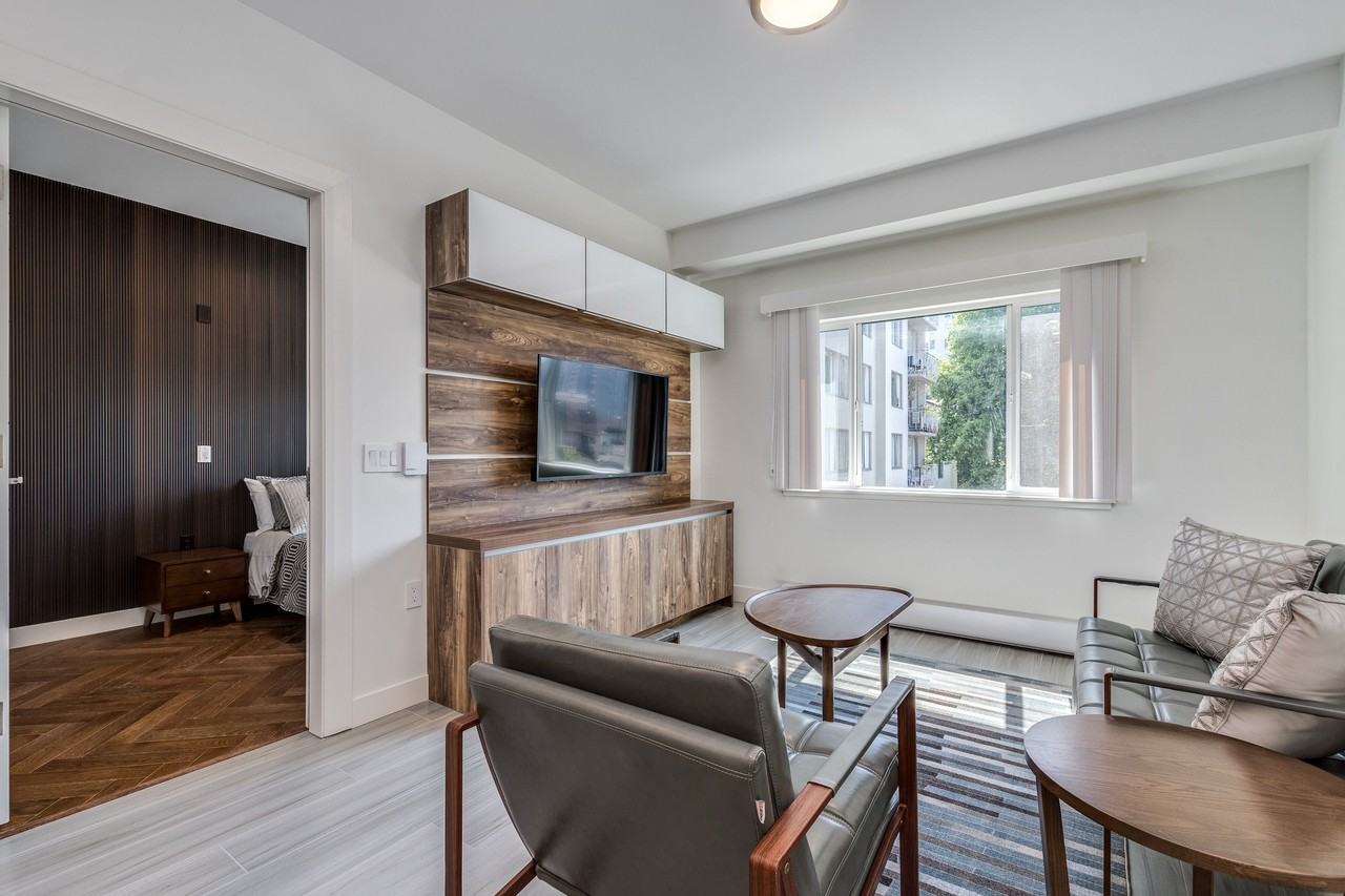 1168 Pendrell Street - Photo 4