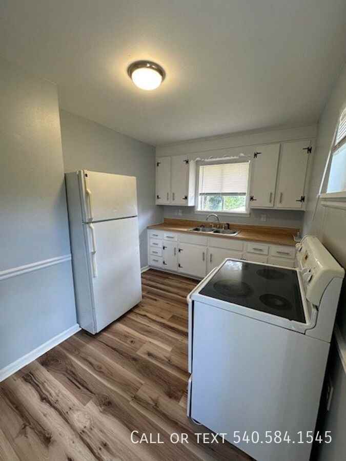 517 South Maple Street - Photo 2 of 7