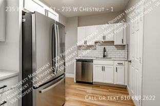 235 W Chestnut St - 235 W Chestnut #1 - Photo 1 of 1