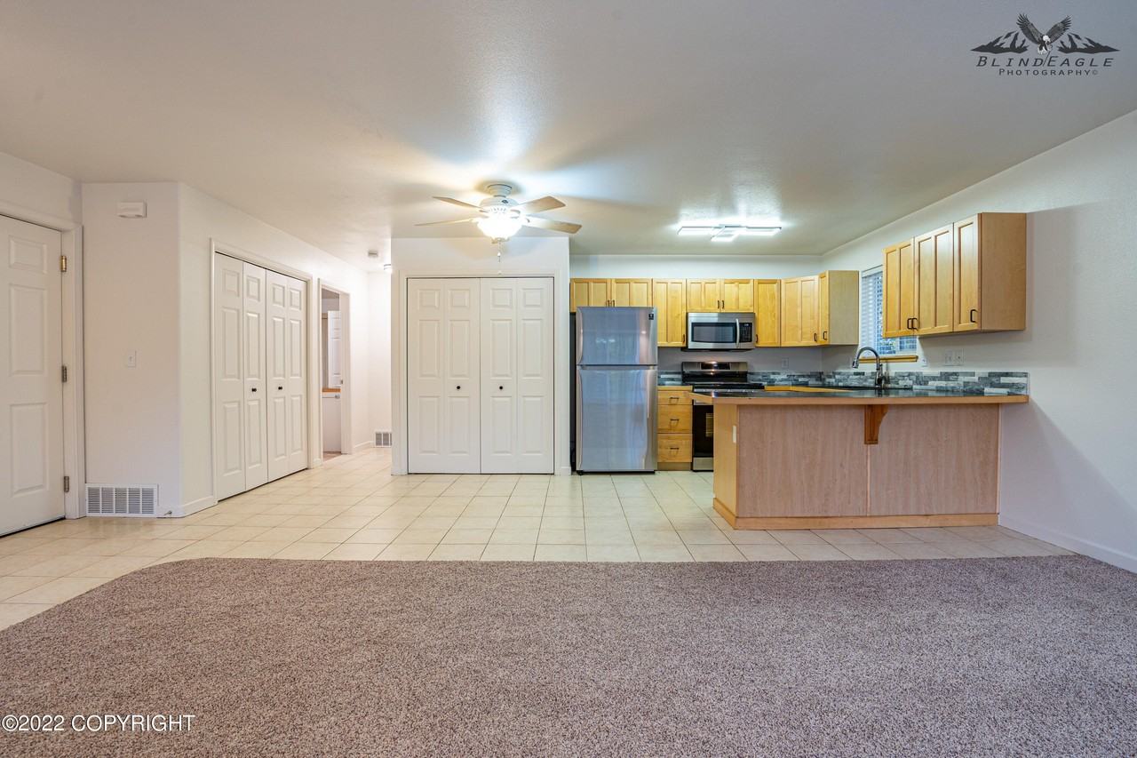 1290 N Hoka Hay Cir #2 - Photo 7 of 21