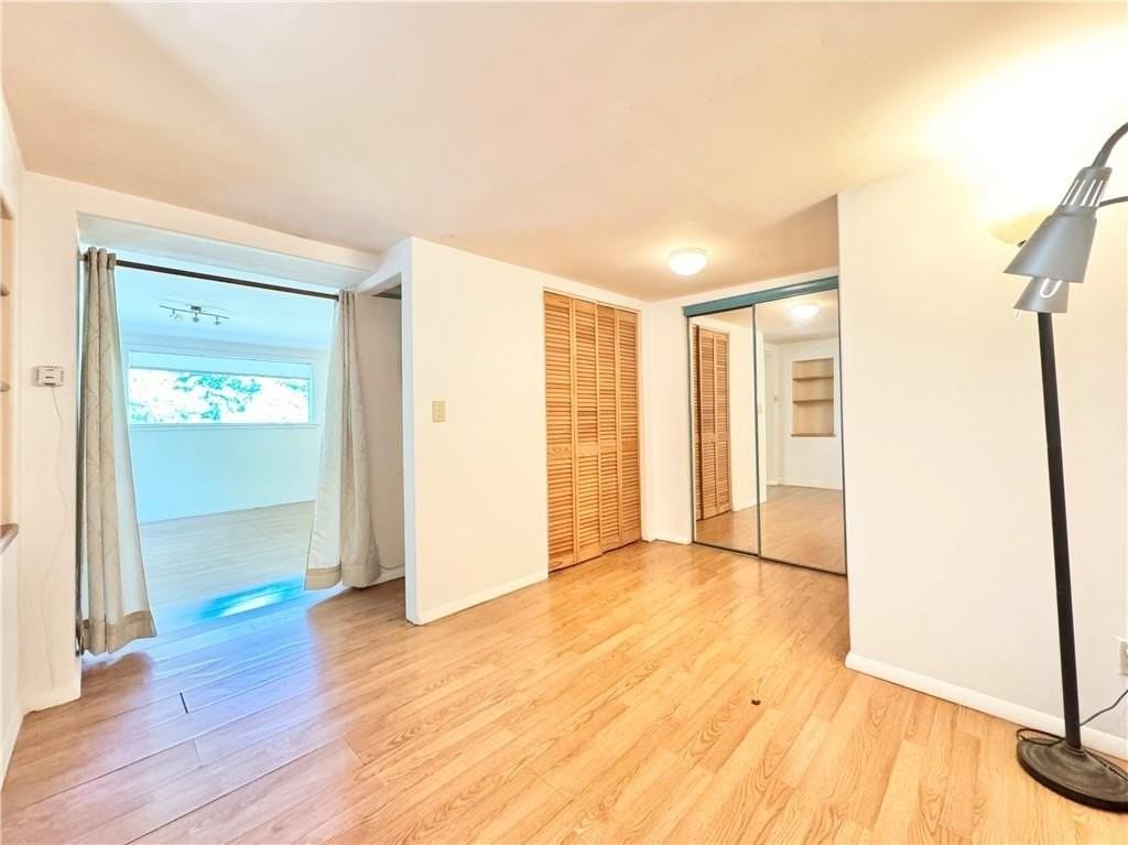 301 N Fletcher Ave #B - Photo 4 of 9