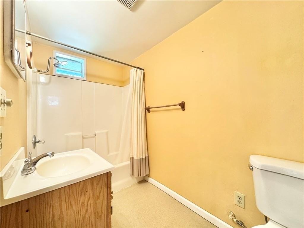 301 N Fletcher Ave #B - Photo 7 of 9