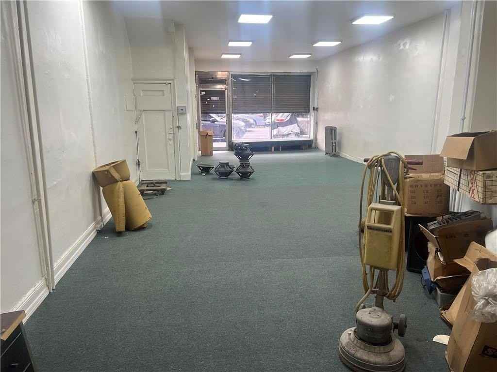 1056 Rutland Rd - Photo 2 of 2