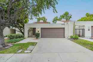 673 Woodlawn Dr - Photo 1 of 1