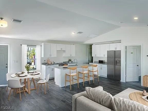 4528 Nw 34th Pl - Photo 2 of 14