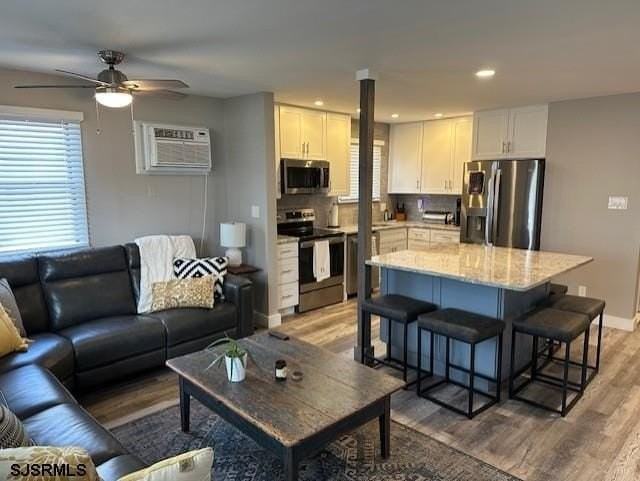 251 4th St S #9 - Photo 5 of 19