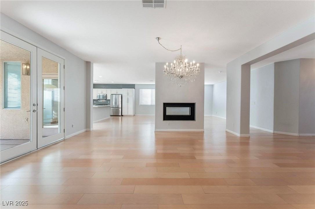 2267 Alanhurst Dr - Photo 7 of 37