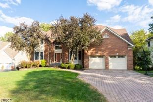 18 Beacon Crest Dr #18 - Photo 1 of 1