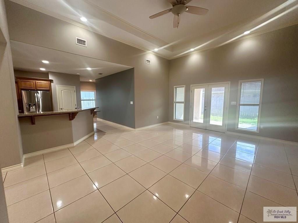 6752 Stone Oak - Photo 4 of 19