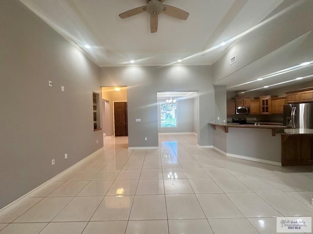 6752 Stone Oak - Photo 5 of 19