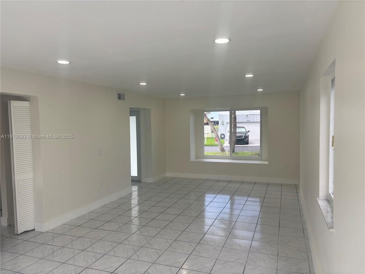 9435 Sw 144th Ct - Photo 6 of 32