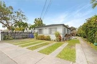 3581 Sw 17th St #BACK - Photo 1 of 1
