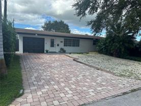 8521 Nw 14th St #1 - Photo 1 of 1