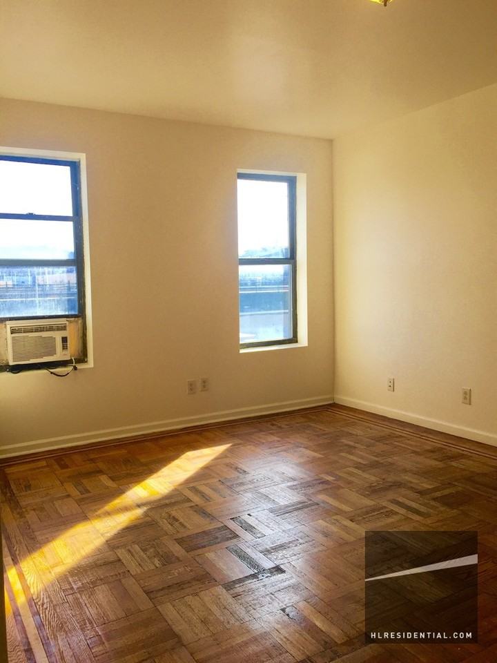 W 218th St #3D