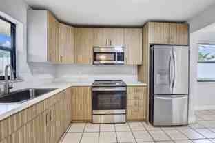 1721 Sw 40th Ter #B - Photo 1 of 1