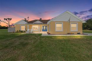 9950 Nw 11th Ter - Photo 1 of 1