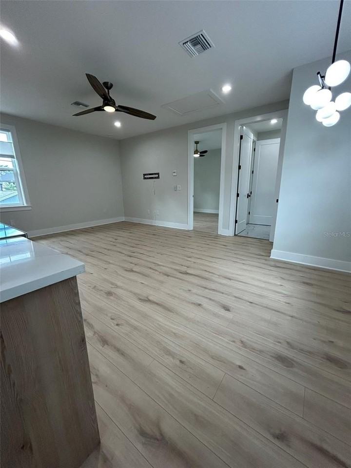 468 44th Ave N #1-2 - Photo 4 of 12