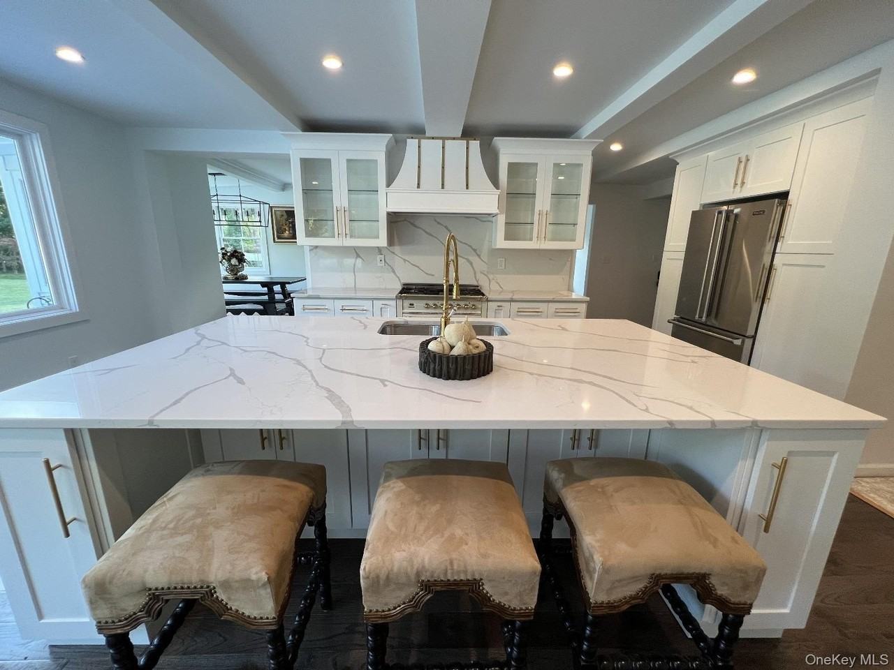 87 Wheatley Rd - Photo 7 of 16