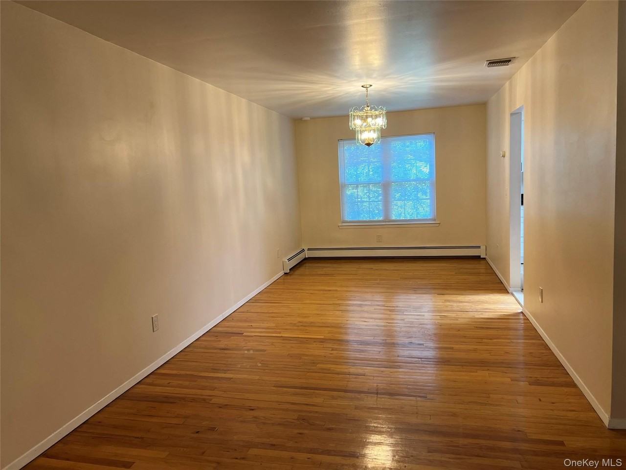 32 Hammond Rd #2 - Photo 4 of 17