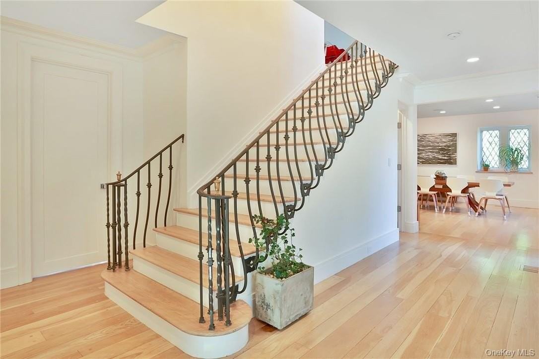 59 Lockwood Rd - Photo 5 of 36