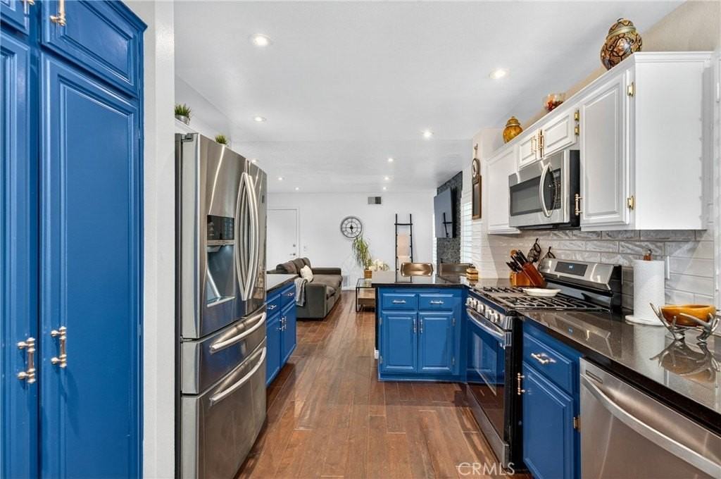 24456 Mockingbird Ct - Photo 7 of 29