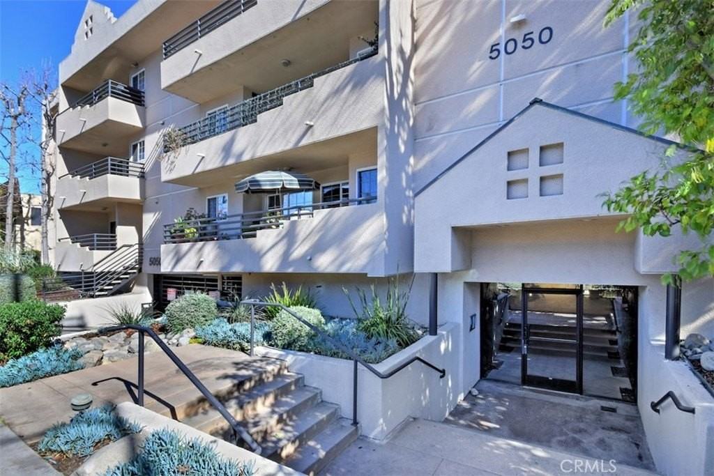 5050 Coldwater Canyon Ave #306 - Photo 3 of 24