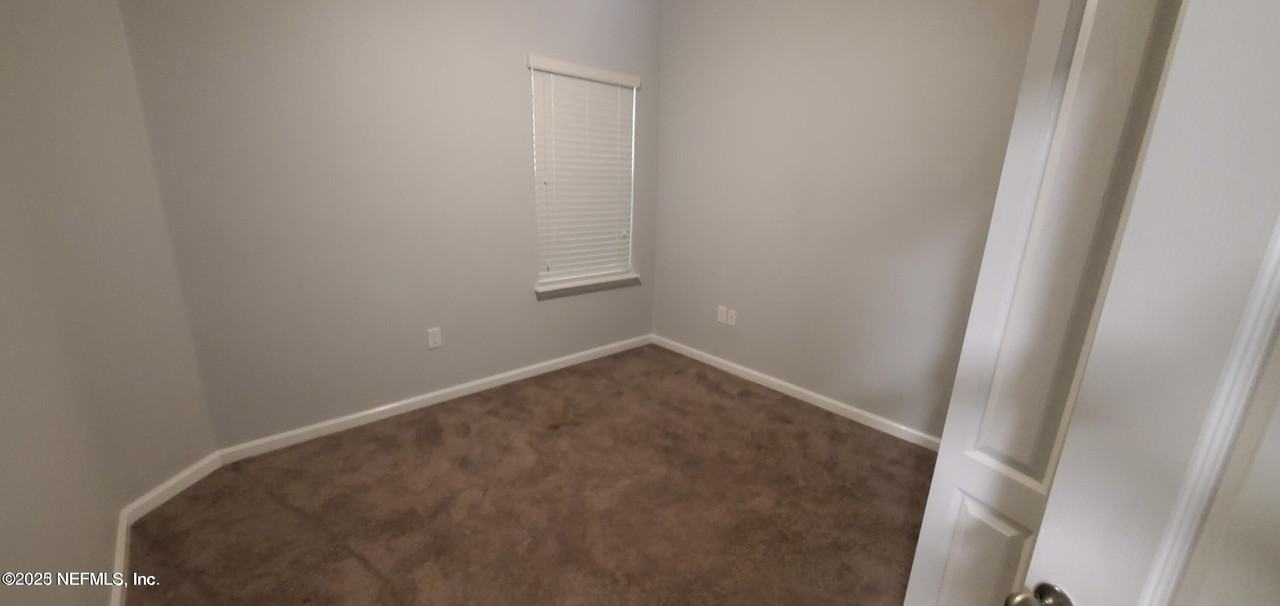 4959 Key Lime Dr #303 - Photo 7 of 11