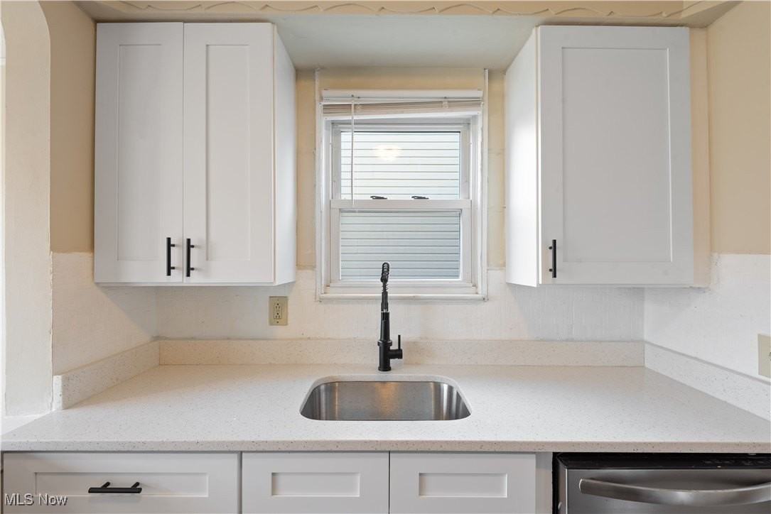 4514 Redfern Rd - Photo 5 of 23