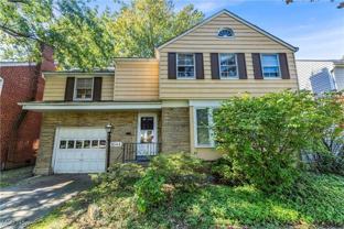 1044 S Belvoir Blvd - Photo 1 of 1